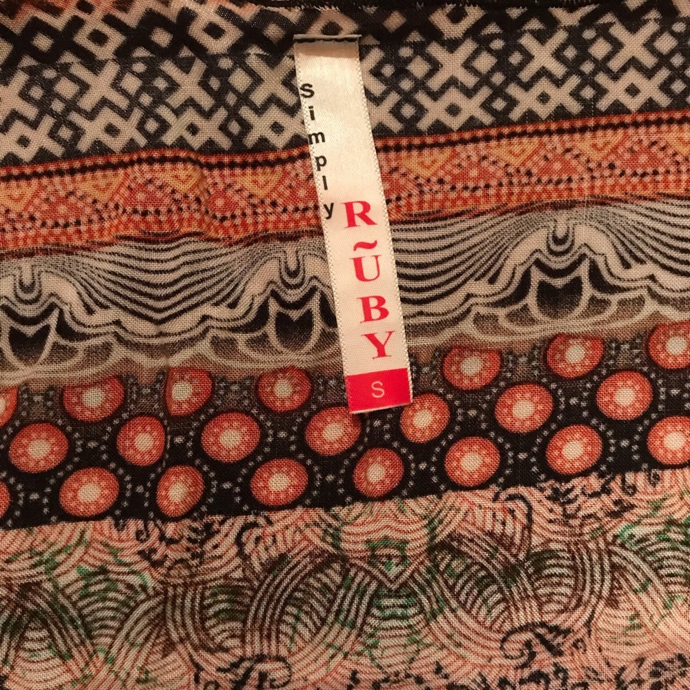 Patterned Kimono - Picture 4 of 4
